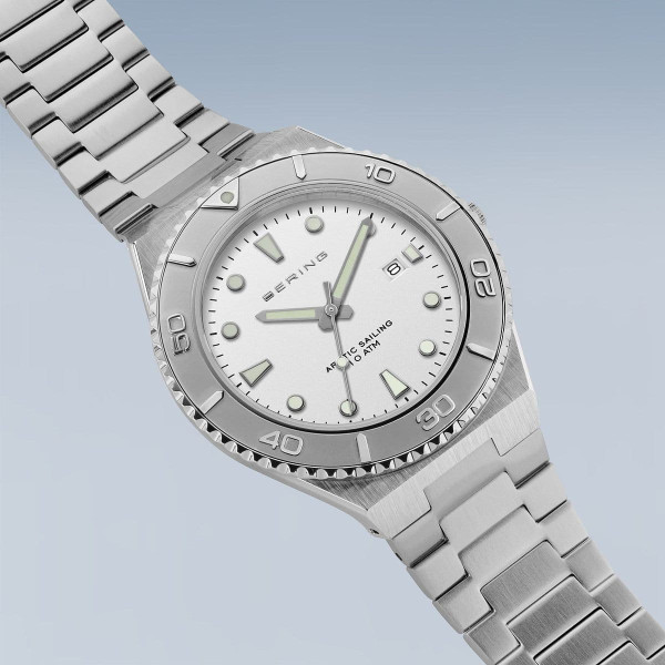 Часовник Bering 18940-704