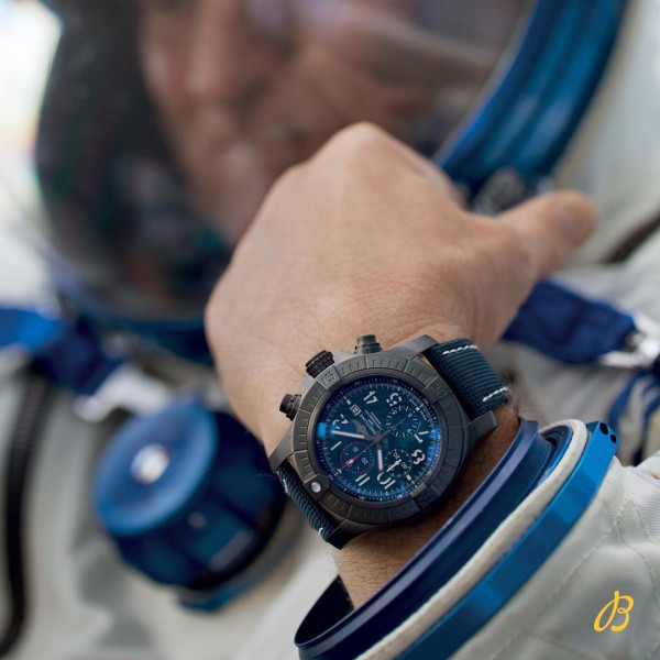 BREITLING  SUPER AVENGER CHRONOGRAPH 48 NIGHT MISSION MEN'S WATCH V13375101C1X2