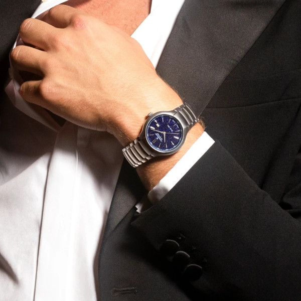 Candino c4792 3 изглед отпред син циферблат classicwatches.bg
