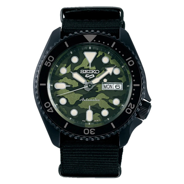 Seiko 5 Sports Camouflage Street Style Corso Vinci SRPJ37K1