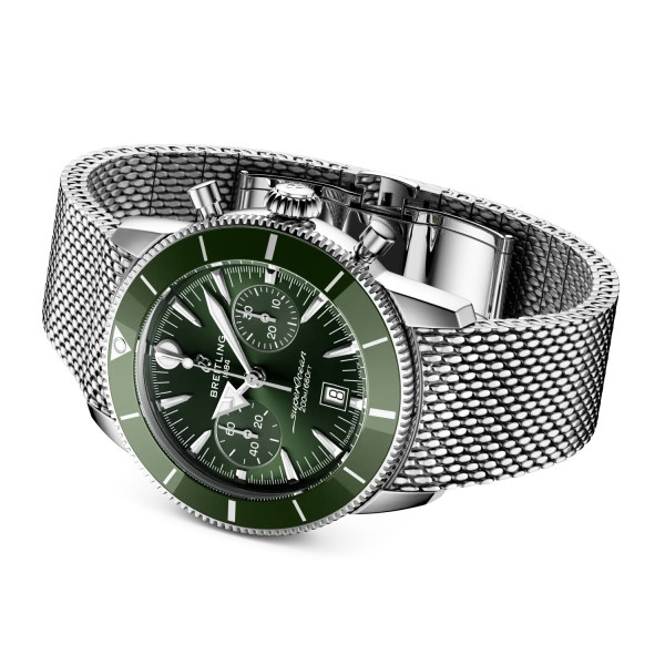 мъжки часовник breitling-superocean-heritage-ab0156361l1a1-dial-green-closeup-classicwatches