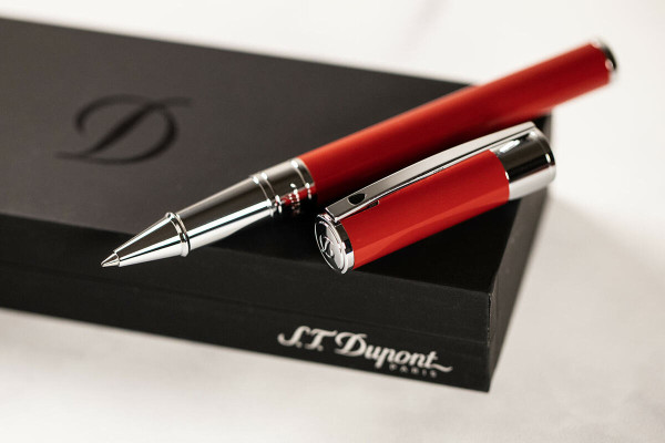 ПИСАЛКА S.T.DUPONT D-INITIAL RED&CHROME 260215
