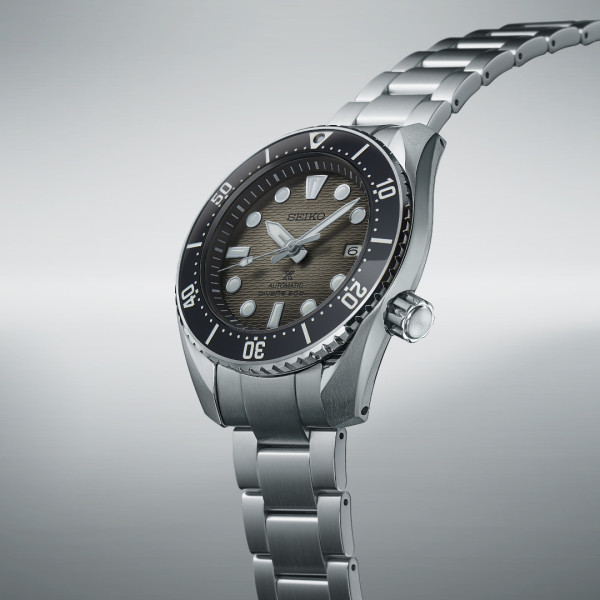SEIKO PROSPEX  SEA KING SUMO 45MM SPB323J1