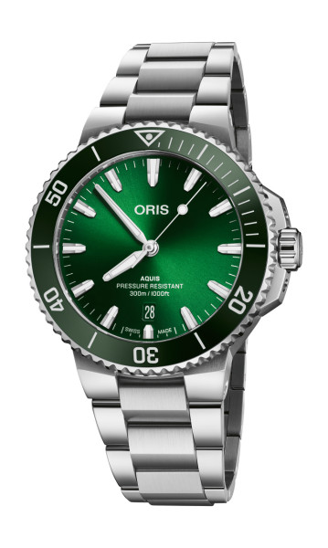 ORIS AQUIS DATE 41.5MM 733 7787 4157-07 8 22 04PEB