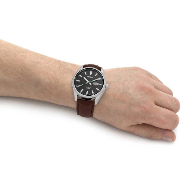 Lorus Gents Classic черен мъжки часовник