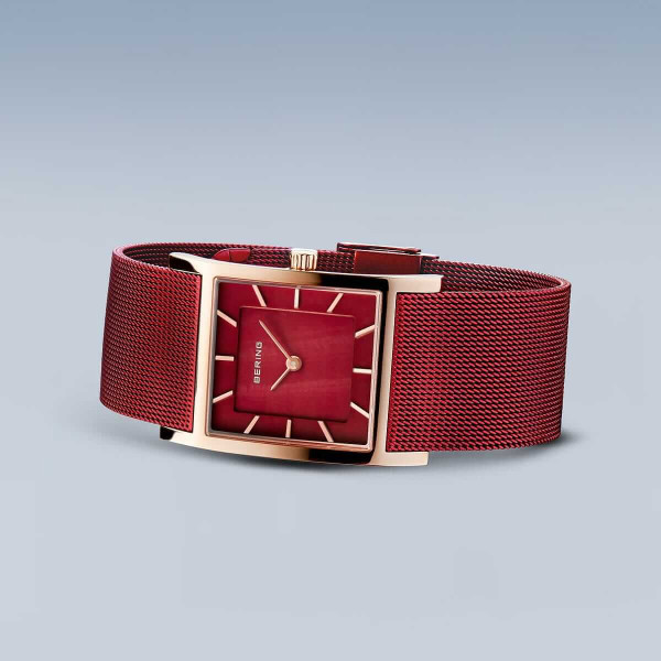 Дамски часовник Bering Classic 10426-363-S