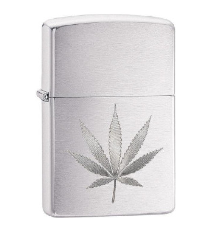 Запалка Zippo 29587 Leaf Design Engraved