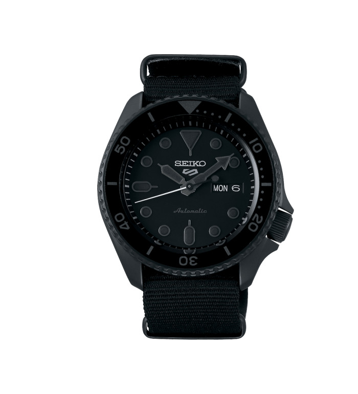 Seiko 5 Sports SRPD79K1